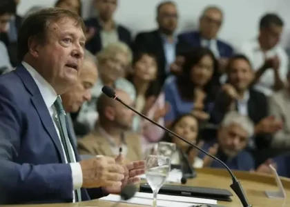 Weretilneck lleva a la Legislatura un pase a planta con nuevas condiciones