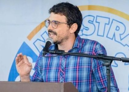 الموظفون العموميون من فورموسا خلال نشاط إداري محلي