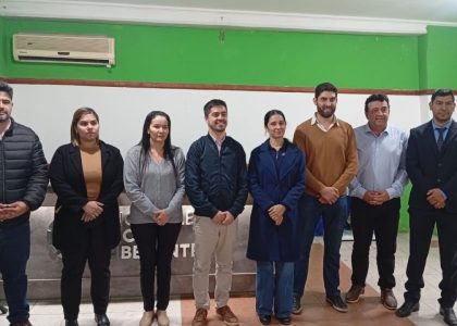 Recinto del Concejo Deliberante de Mburucuyá durante la sesión de reactivación