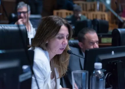 Legisladores porteños analizan proyectos de simplificación administrativa para actividades económicas