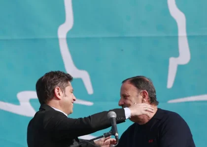 Kicillof evita la foto con Máximo Kirchner en la convocatoria federal de Quintela