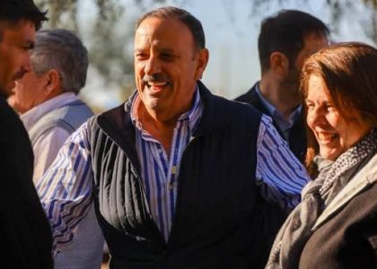 Ricardo Quintela speaking during commemorative events in Punta de los Llanos